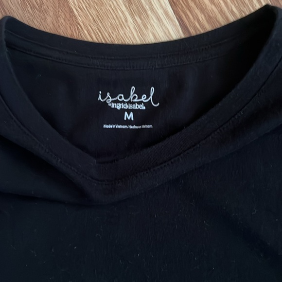 Ingrid & Isabel Maternity Tops - Picture 2 of 5